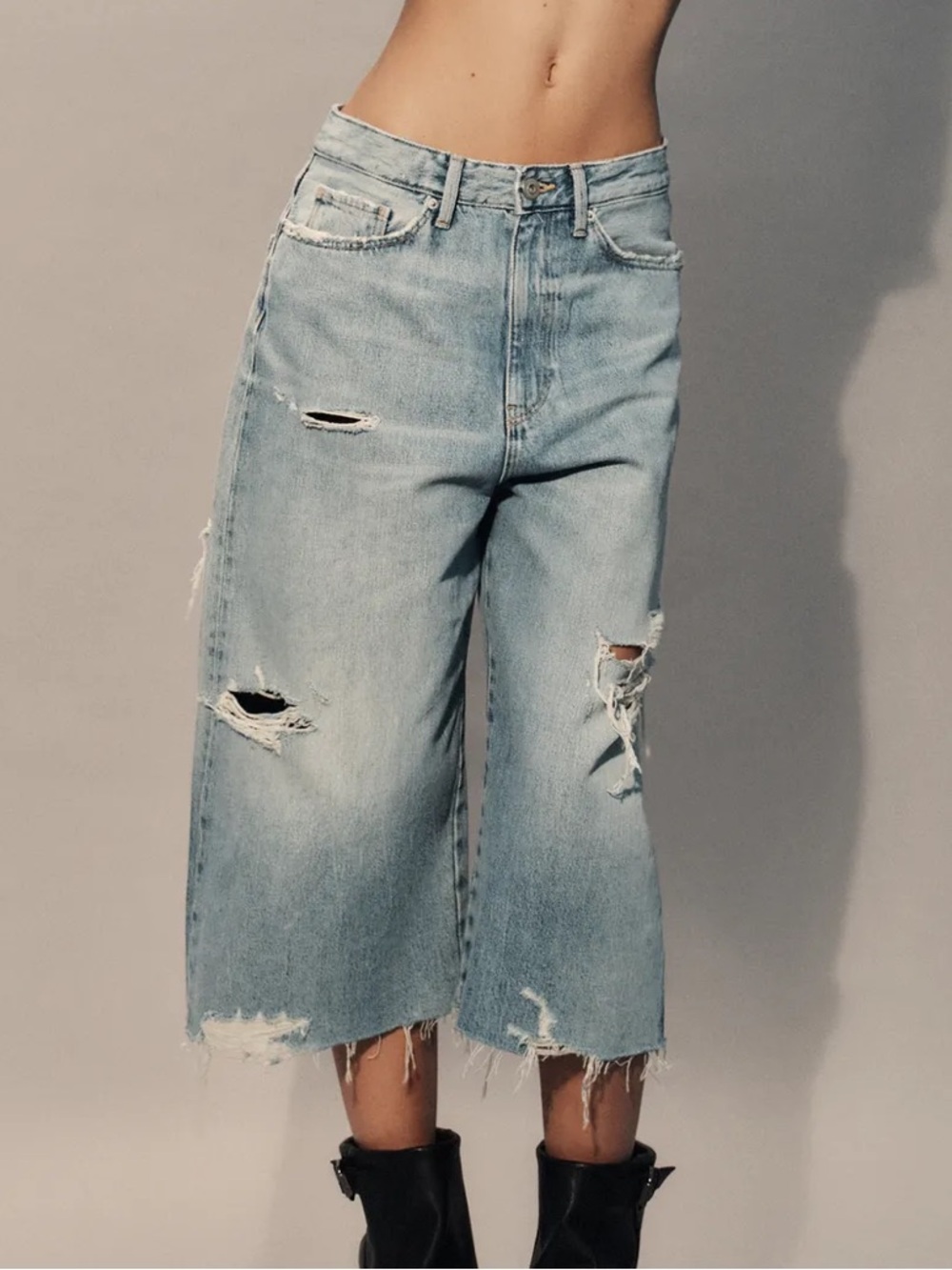 ZARA TRF Ripped Mid Rise Denim Jorts - Picture 3 of 10